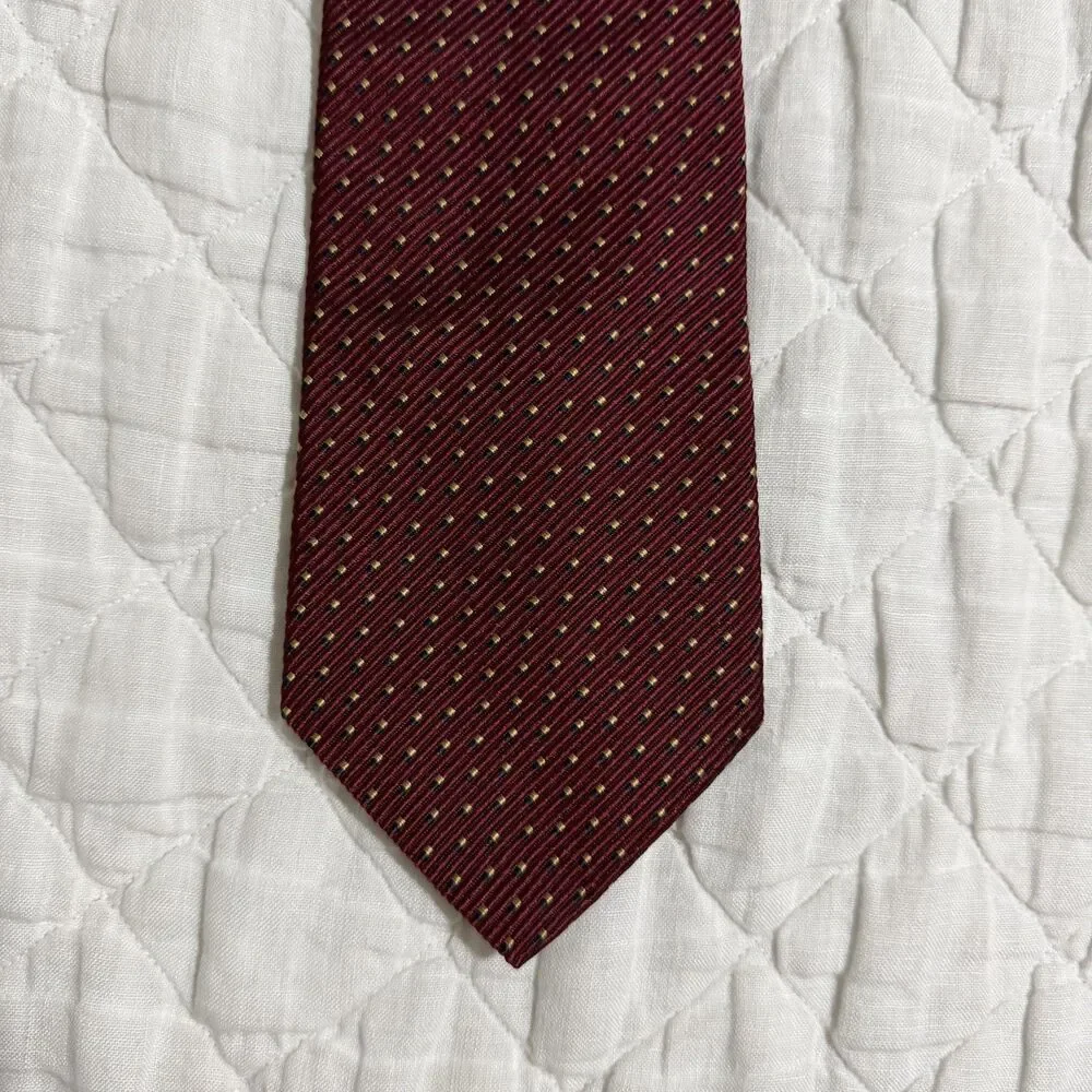 Vintage Tommy Hilfiger Mens Italian Silk Tie Geometric Burgundy Navy Necktie USA